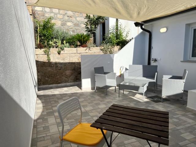 Casa Sylvia Sant'Antioco Exterior foto